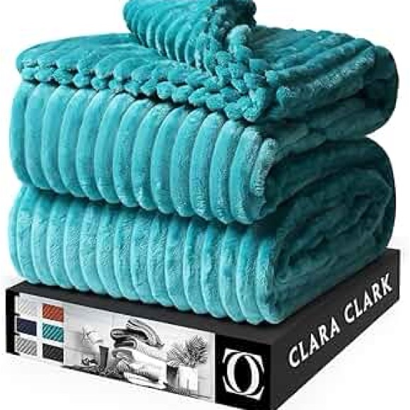 Clara Clark Fleece Blanket NWT King, Queen, Full, Twin  & Throw sizes - Picture 3 of 9